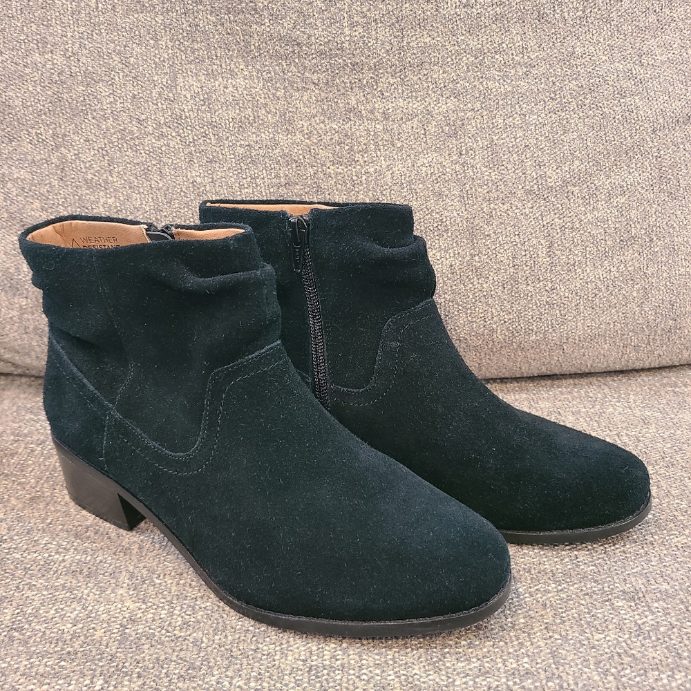 Vionic Kanela Bootie podiatrist designed